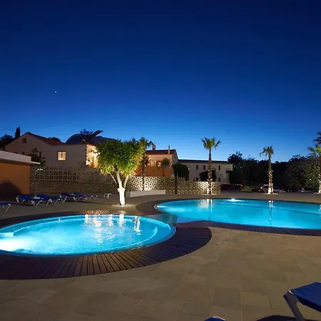 Oleandro Country Club *