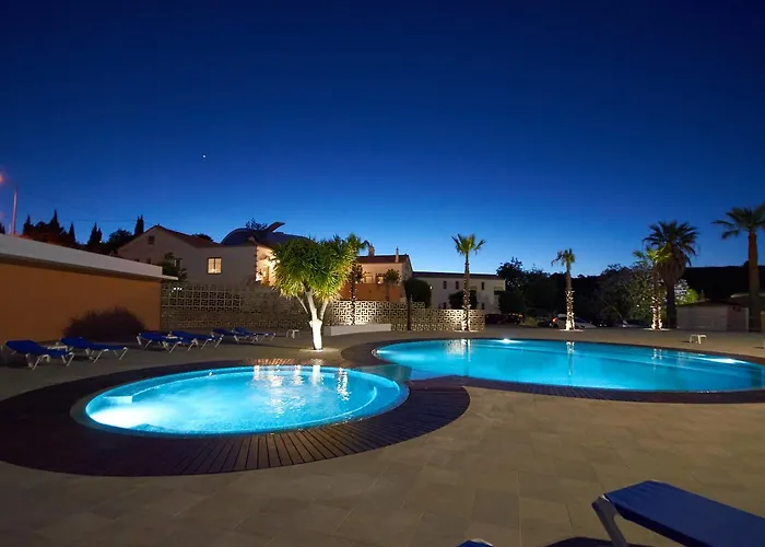 Oleandro Country Club *